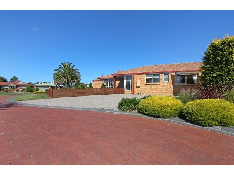 83 Palm Tree Drive, Safety Beach VIC 3936