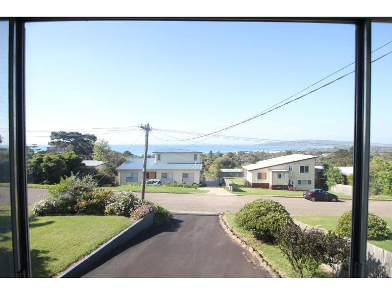 11 Coolangatta Terrace, Dromana VIC 3936