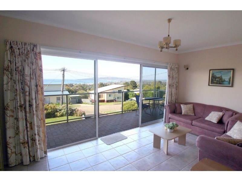 11 Coolangatta Terrace, Dromana VIC 3936