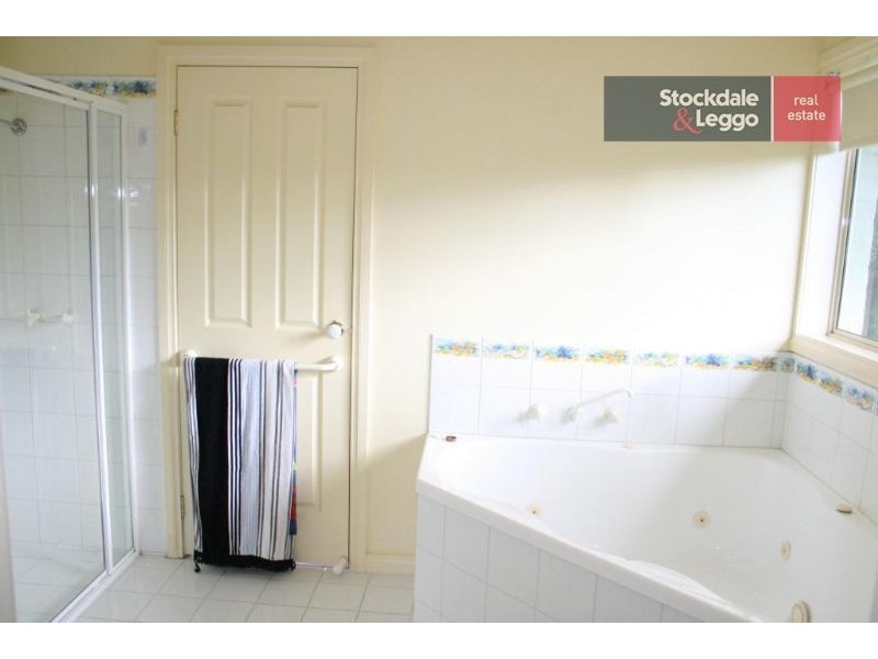 10E Country Club Drive, Safety Beach VIC 3936