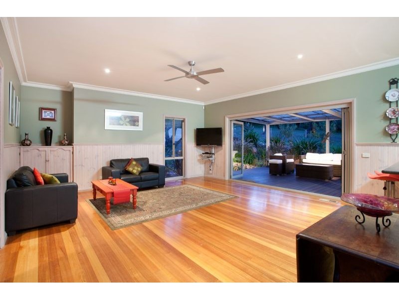 17 Somerset Drive, Dromana VIC 3936