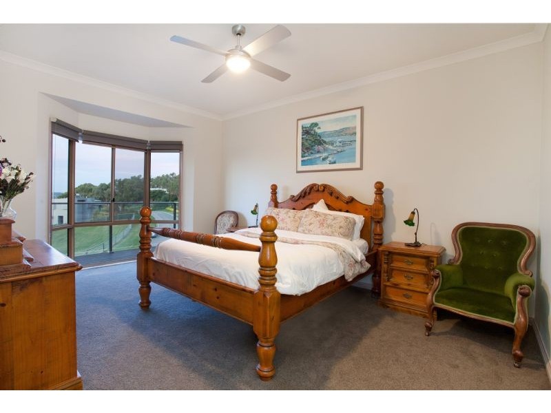 17 Somerset Drive, Dromana VIC 3936