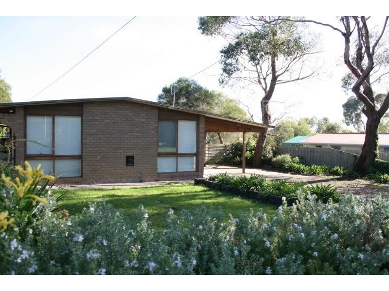 16 Olympic Parade, Dromana VIC 3936