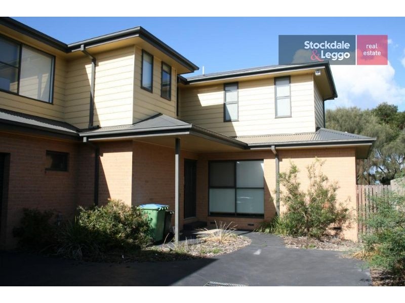 2/195 Eastbourne Road, Rosebud VIC 3939