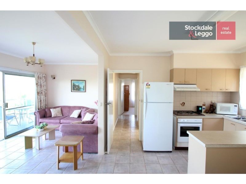 11 Coolangatta Terrace, Dromana VIC 3936