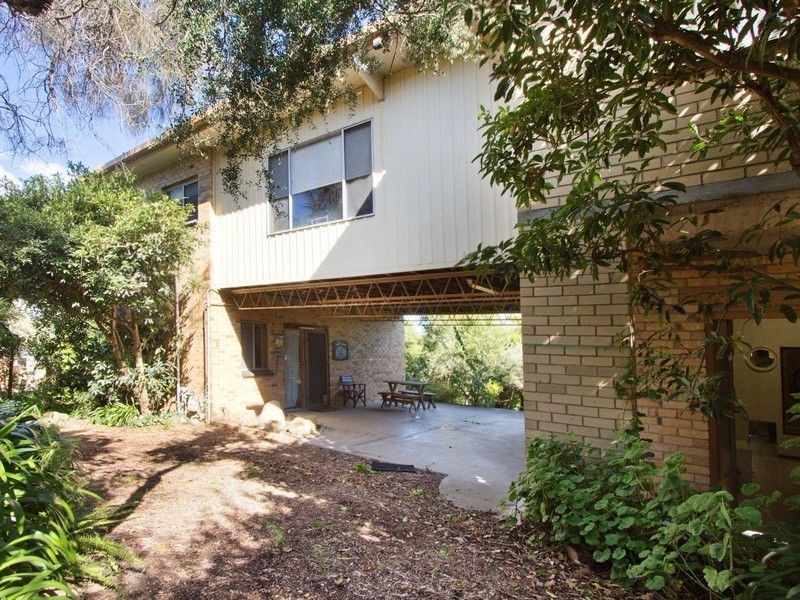 6 Bruce Road, Safety Beach VIC 3936