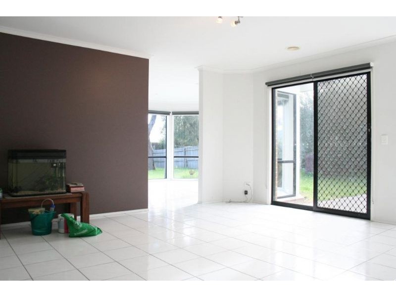 22 Fairway Crescent, Mccrae VIC 3938