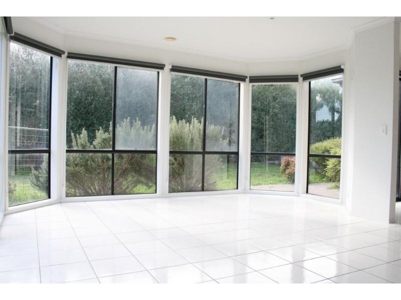 22 Fairway Crescent, Mccrae VIC 3938