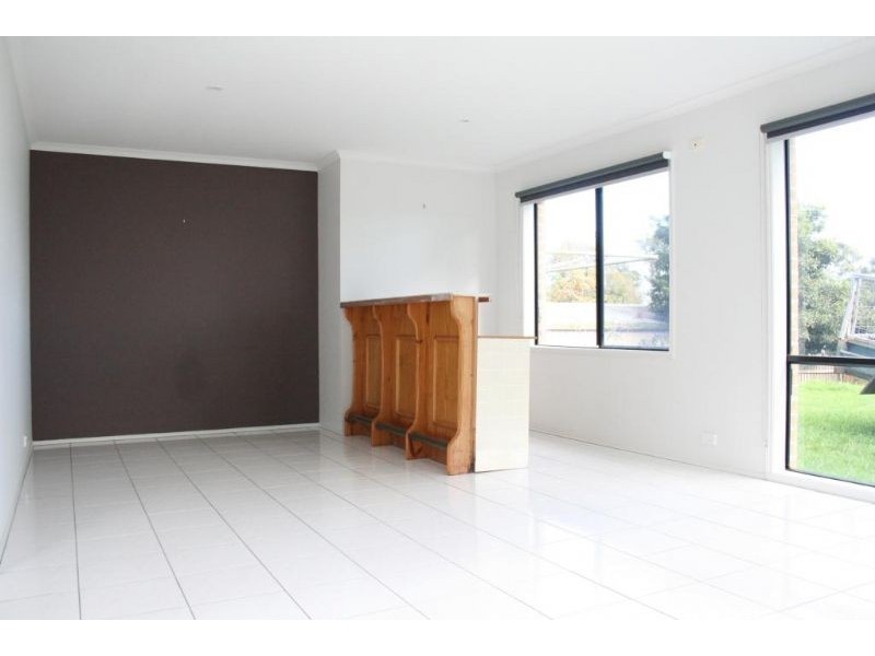 22 Fairway Crescent, Mccrae VIC 3938