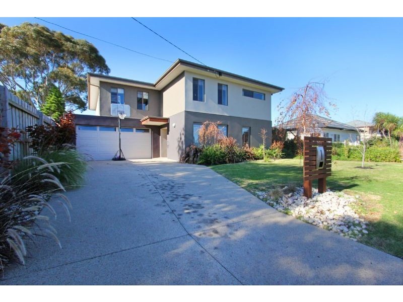 122 Rymer Avenue, Safety Beach VIC 3936