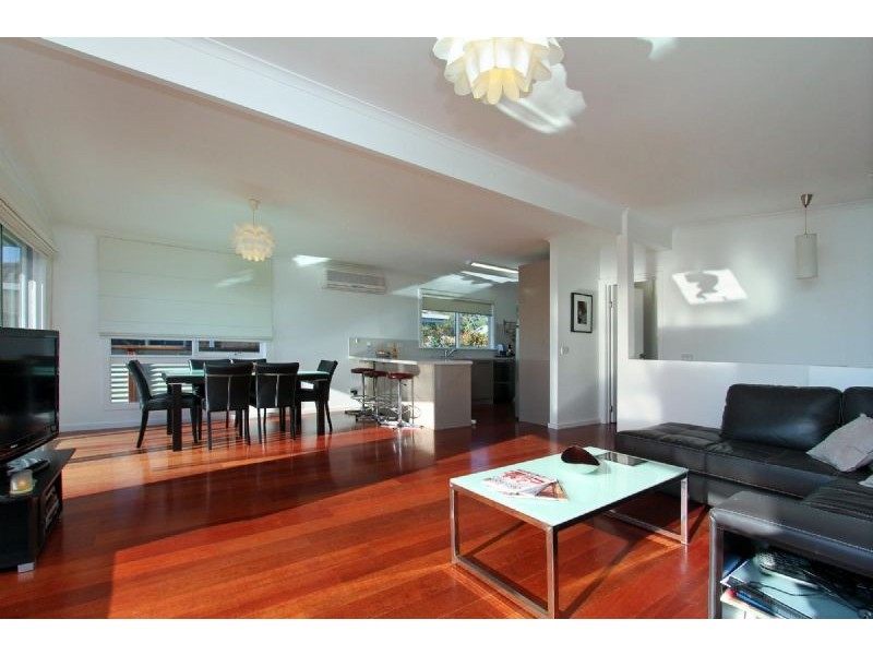 7 Dahlia Street, Dromana VIC 3936