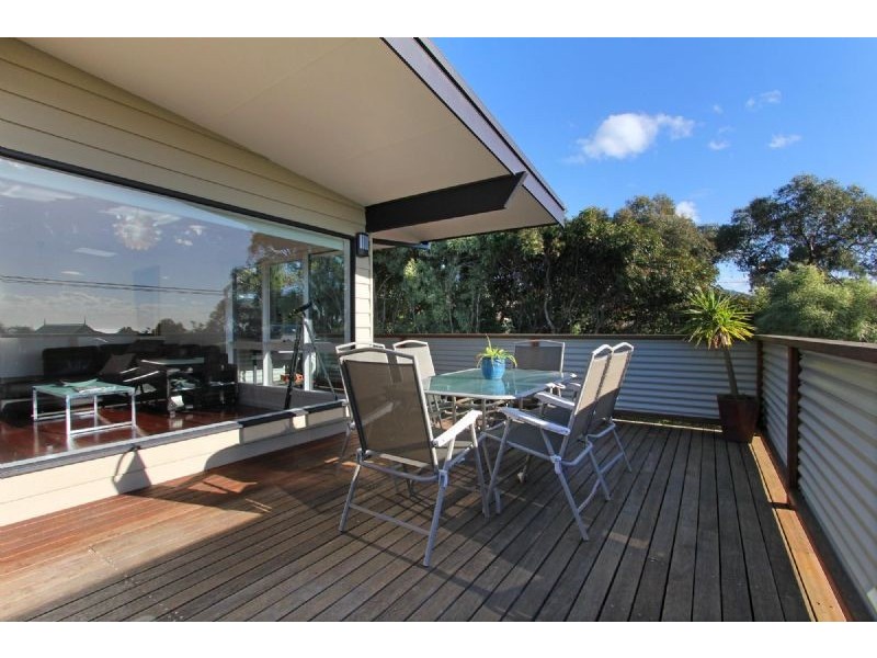 7 Dahlia Street, Dromana VIC 3936