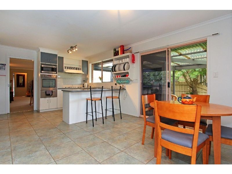 25 Lake View Drive, Safety Beach VIC 3936