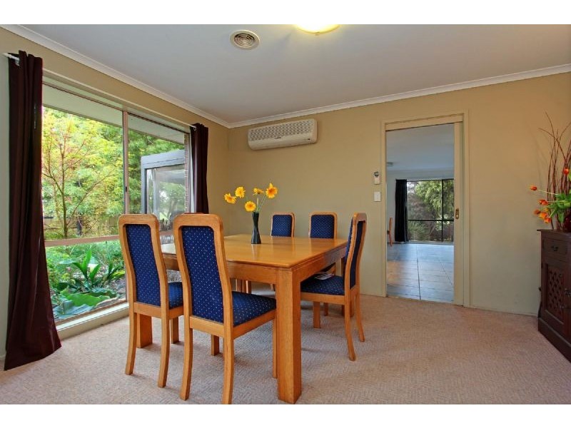 25 Lake View Drive, Safety Beach VIC 3936