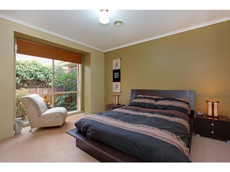 25 Lake View Drive, Safety Beach VIC 3936