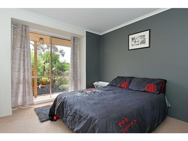 25 Lake View Drive, Safety Beach VIC 3936