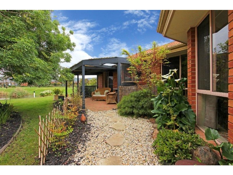 25 Lake View Drive, Safety Beach VIC 3936