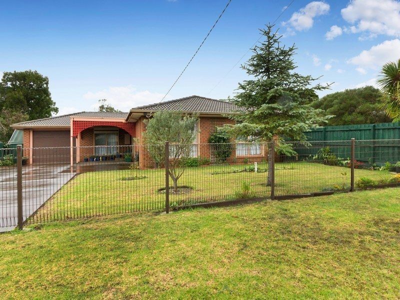 1 Knott Street, Safety Beach VIC 3936