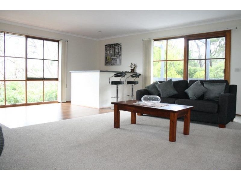 9 Weymouth Drive, Dromana VIC 3936