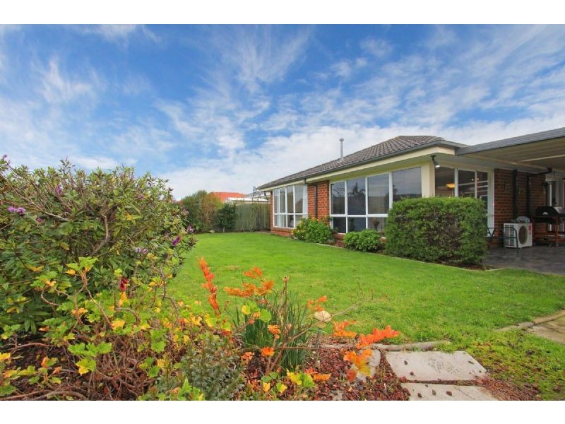 71 Country Club Drive, Safety Beach VIC 3936