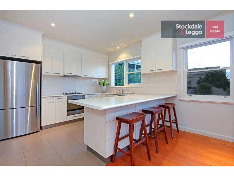 11 Outlook Road, Mccrae VIC 3938