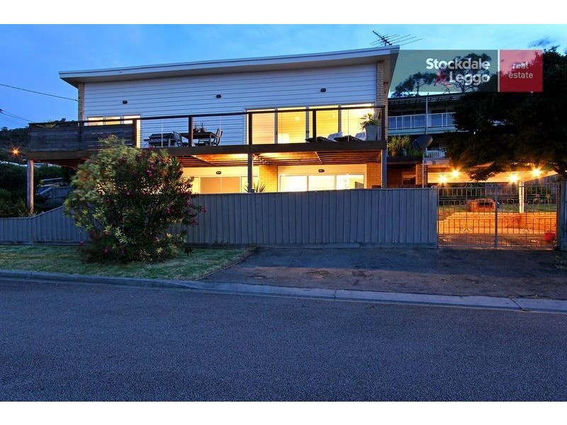 11 Outlook Road, Mccrae VIC 3938