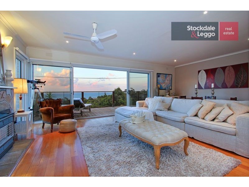 11 Outlook Road, Mccrae VIC 3938