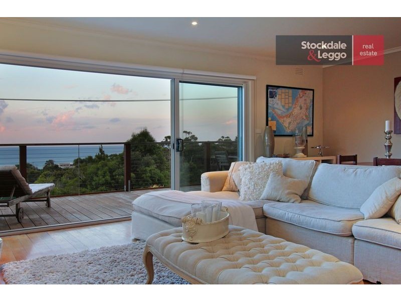 11 Outlook Road, Mccrae VIC 3938