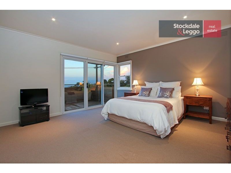 11 Outlook Road, Mccrae VIC 3938