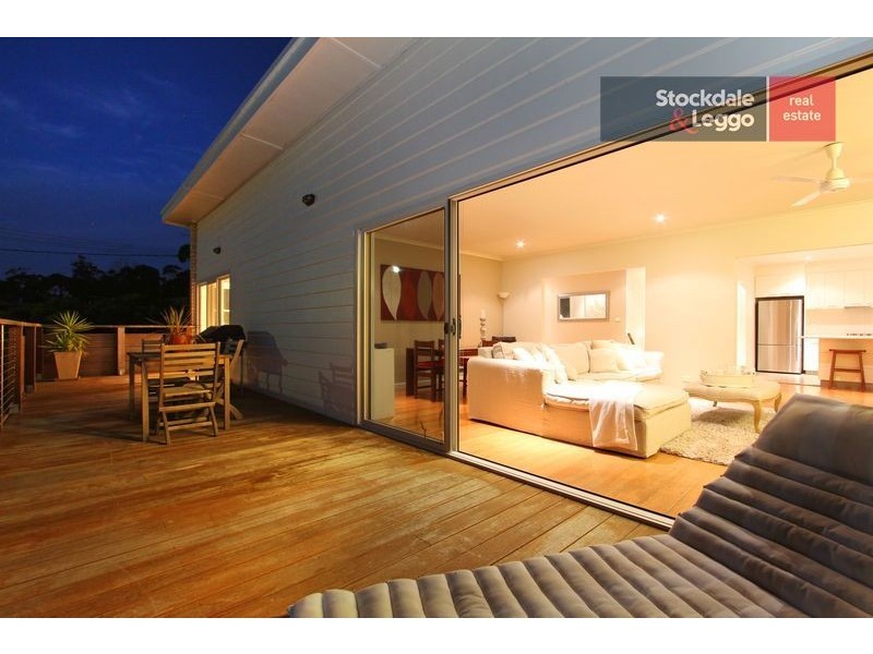 11 Outlook Road, Mccrae VIC 3938