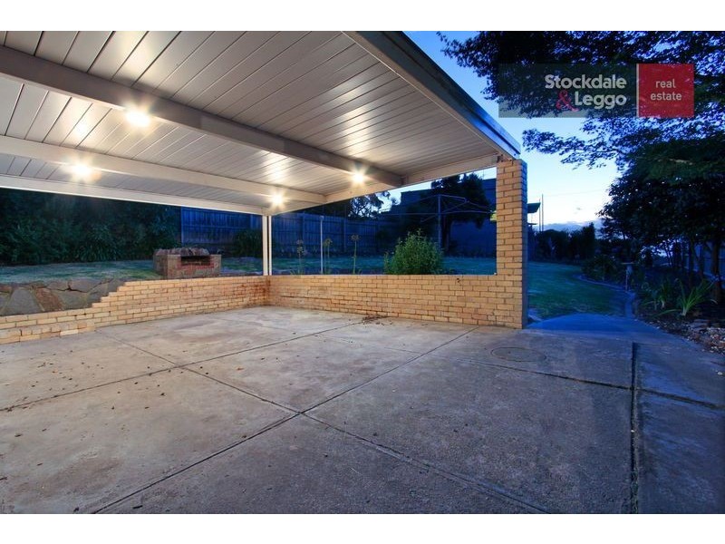 11 Outlook Road, Mccrae VIC 3938