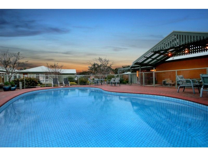 15 Valley Court, Safety Beach VIC 3936