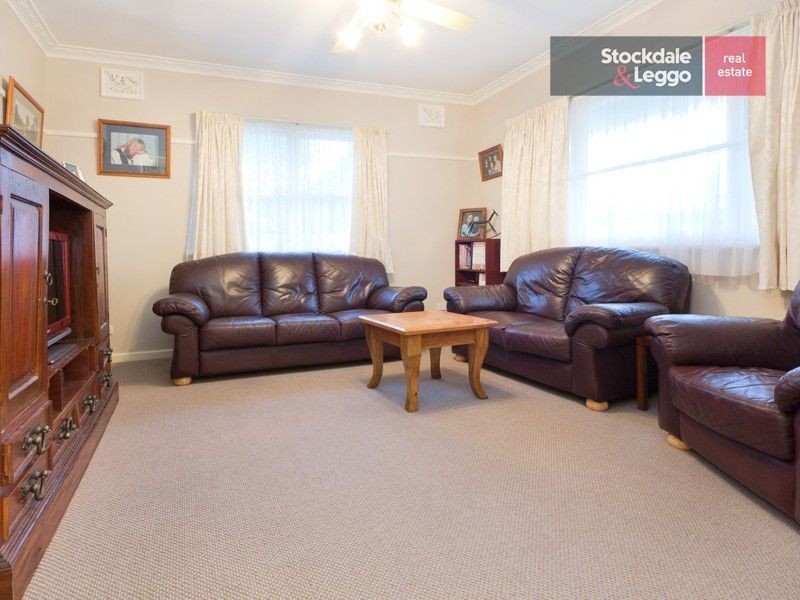 16 Seaview Parade, Dromana VIC 3936
