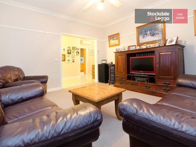 16 Seaview Parade, Dromana VIC 3936