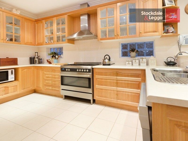 16 Seaview Parade, Dromana VIC 3936