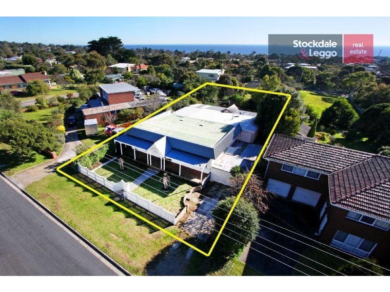32 Seaview Parade, Dromana VIC 3936