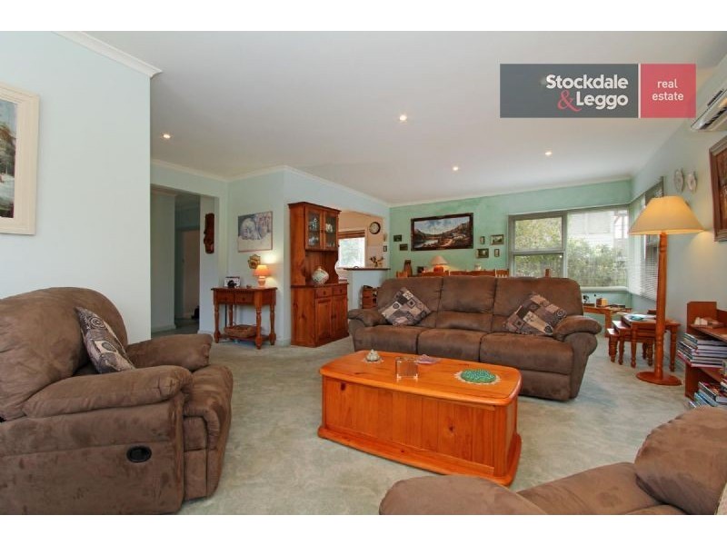 38 Rainier Avenue, Dromana VIC 3936