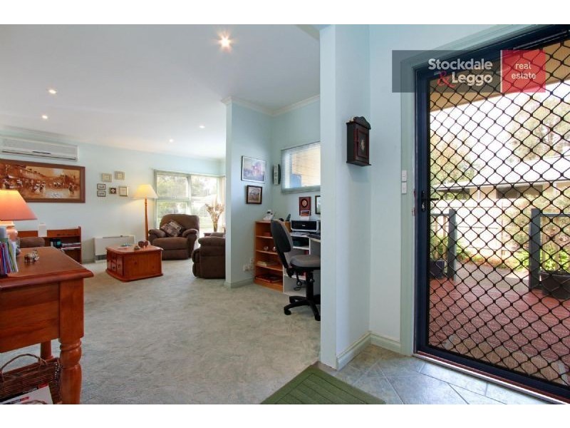 38 Rainier Avenue, Dromana VIC 3936