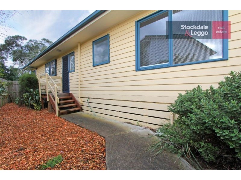 38 Rainier Avenue, Dromana VIC 3936