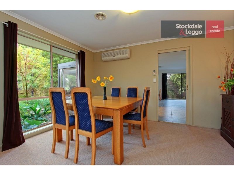 25 Lake View Drive, Safety Beach VIC 3936