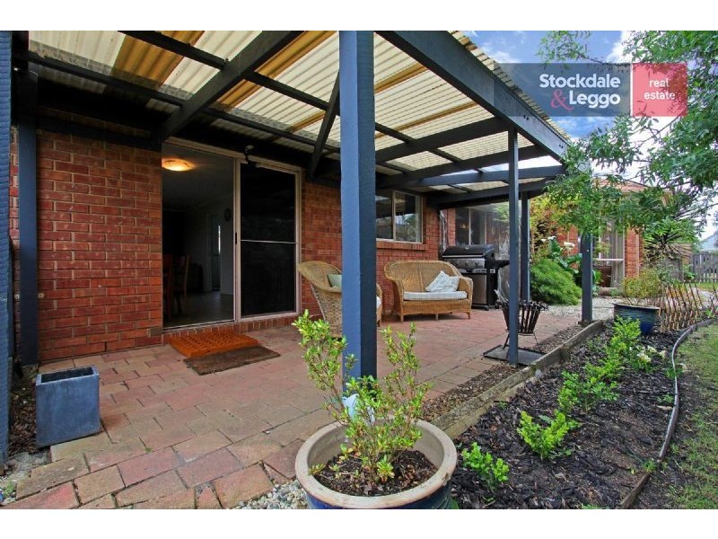 25 Lake View Drive, Safety Beach VIC 3936