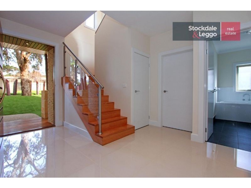 1/10 James Street, Dromana VIC 3936