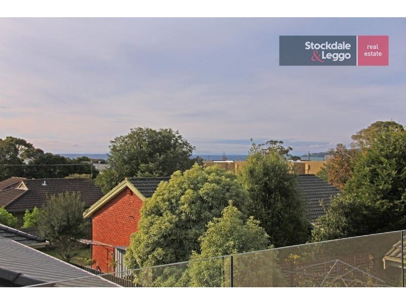 1/10 James Street, Dromana VIC 3936