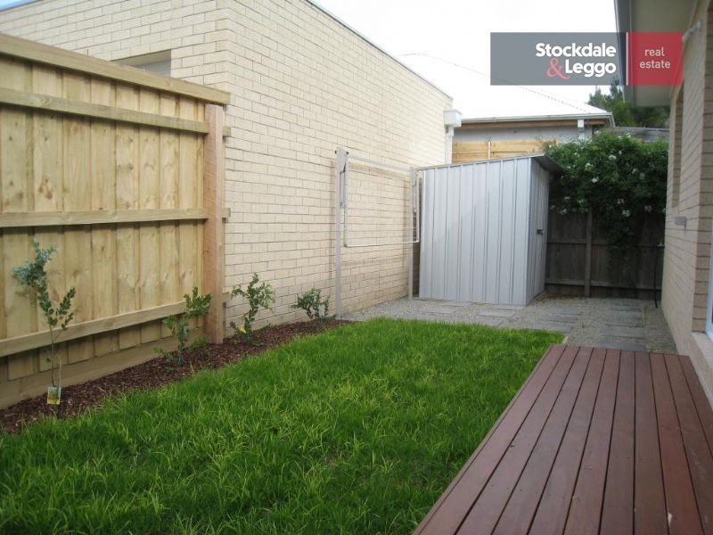 2/251 Dromana Parade, Safety Beach VIC 3936