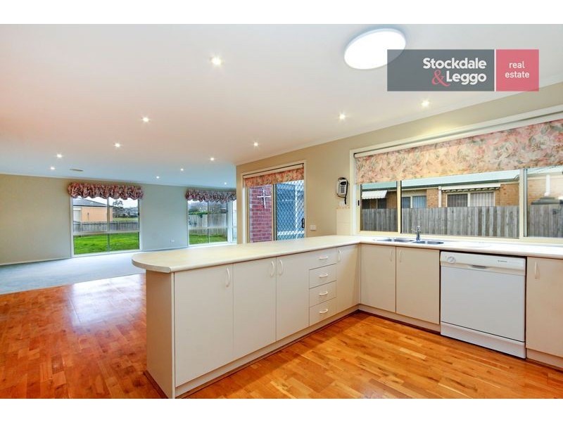 87 Palm Tree Drive, Safety Beach VIC 3936