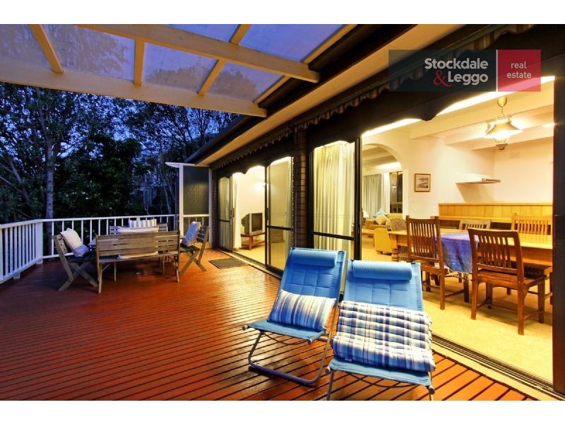 42 Seahaze Street, Arthurs Seat VIC 3936