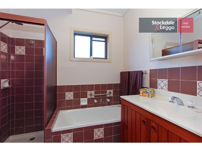 42 Seahaze Street, Arthurs Seat VIC 3936