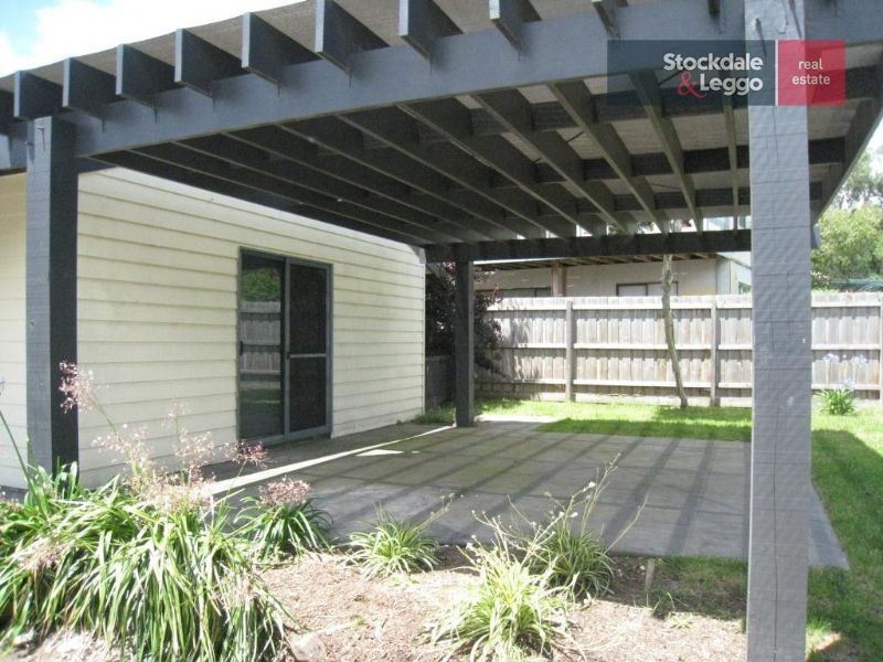 40 Rainier Avenue, Dromana VIC 3936