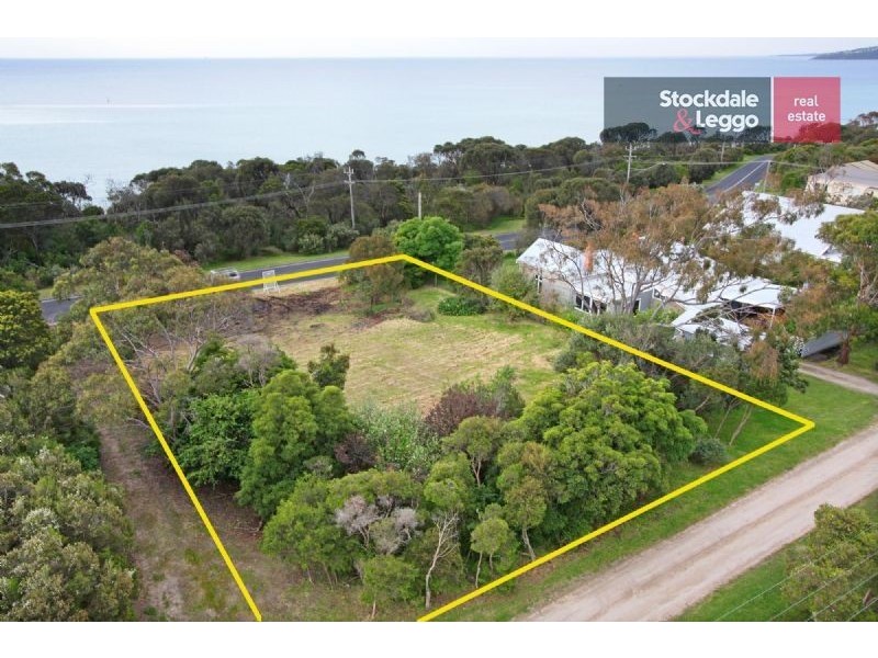 19 Latrobe Parade, Dromana VIC 3936