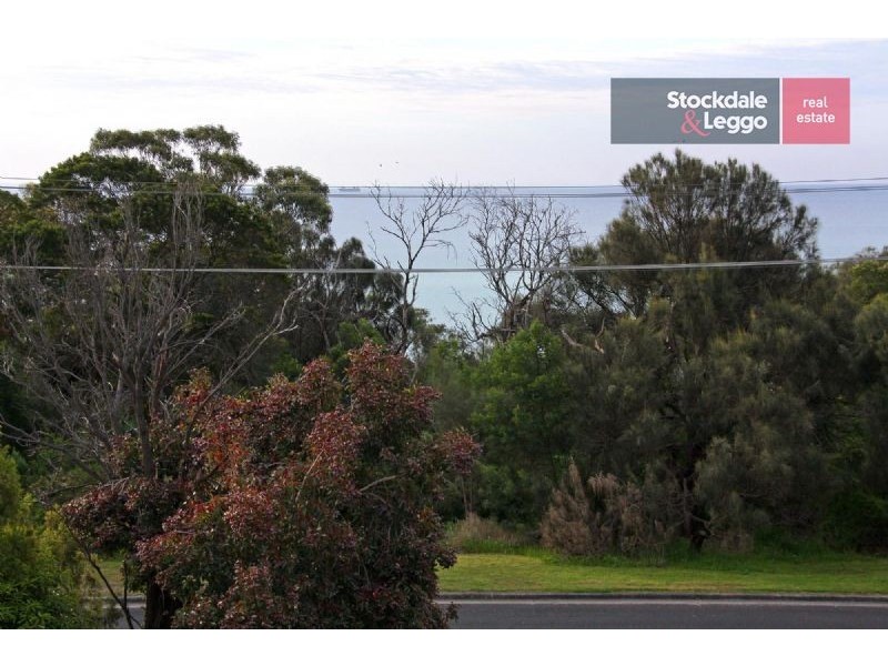 19 Latrobe Parade, Dromana VIC 3936